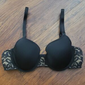 Wacoal Black and Cream Lace Bra Size 34B